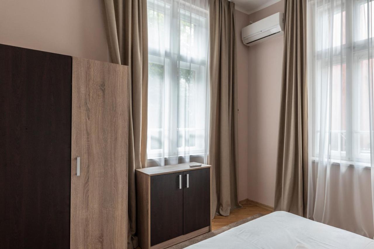 Luxury Apart Vitosha Boulevard Sofía Exterior foto